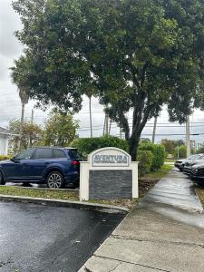 20770 W Dixie Hwy De Hwy, Miami, Florida 33180, USA