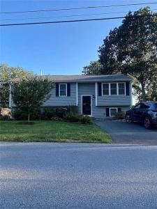 40 Shagbark Road, Narragansett, RI 02882, USA