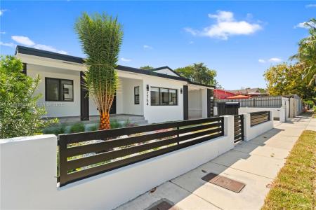 1754 SW 14th Ter, Miami, Florida 33145, USA