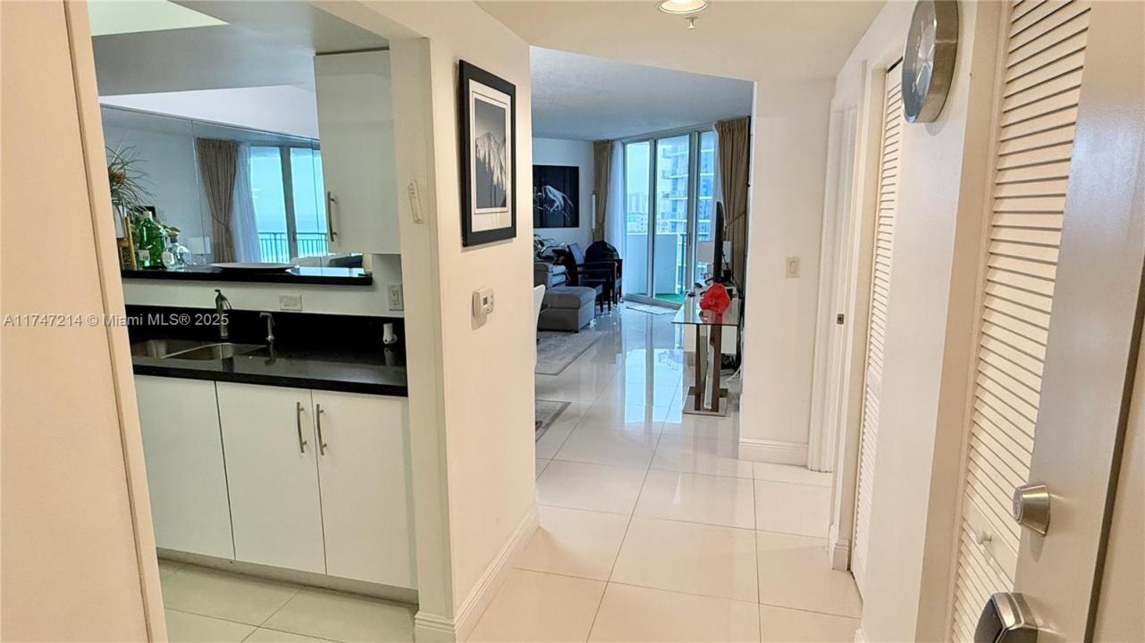 17375 Collins Ave 1006, Sunny Isles Beach, Florida 33160