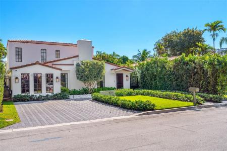 8951 Hawthorne Ave, Surfside, Florida 33154, USA