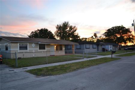 3282 NW 13th St, Lauderhill, Florida 33311, USA