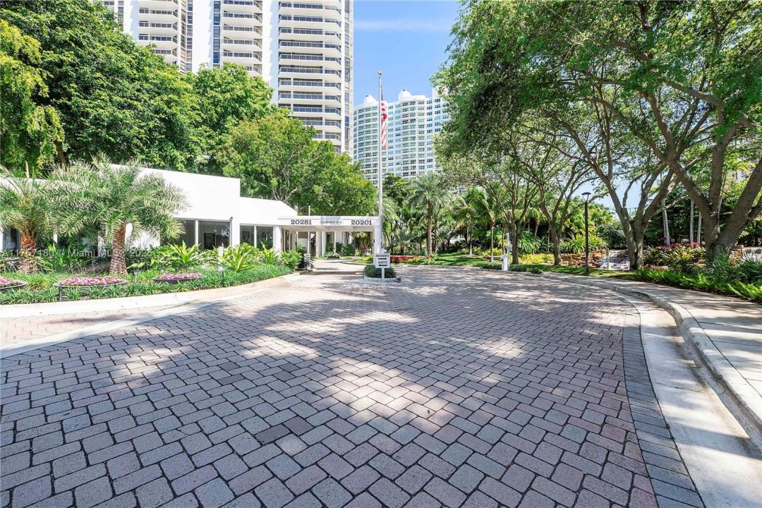 20201 E Country Club Dr 1808, Aventura, Флорида 33180, Соединенные Штаты