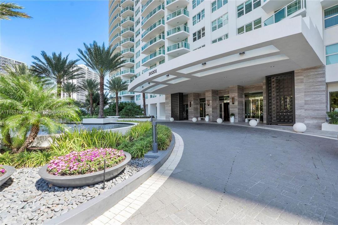 20201 E Country Club Dr 1808, Aventura, Флорида 33180, Соединенные Штаты