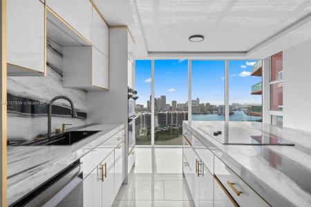 3370 Hidden Bay Dr 3311, Aventura, Florida 33180, USA
