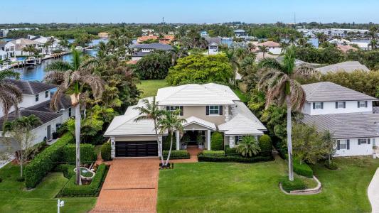 33 Spanish River Drive, Ocean Ridge, Florida 33435