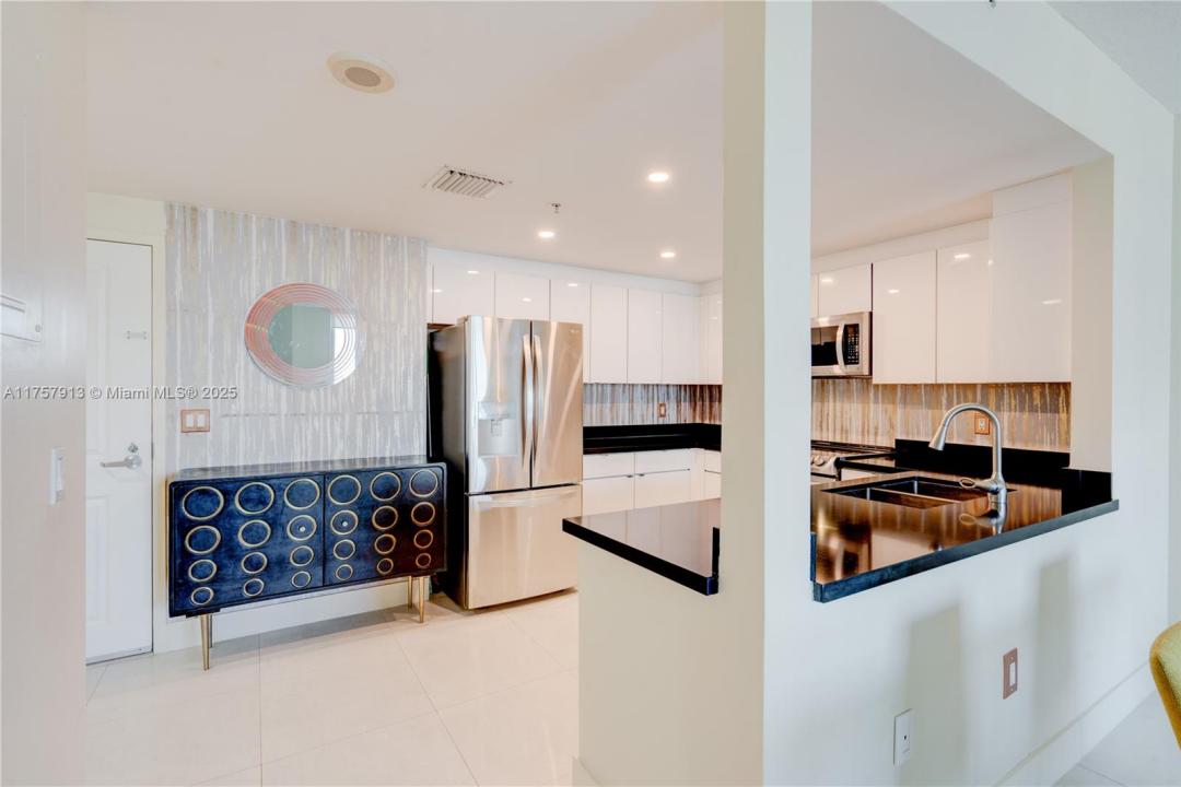 1250 S Miami Ave 1109, Miami, Florida 33130, USA