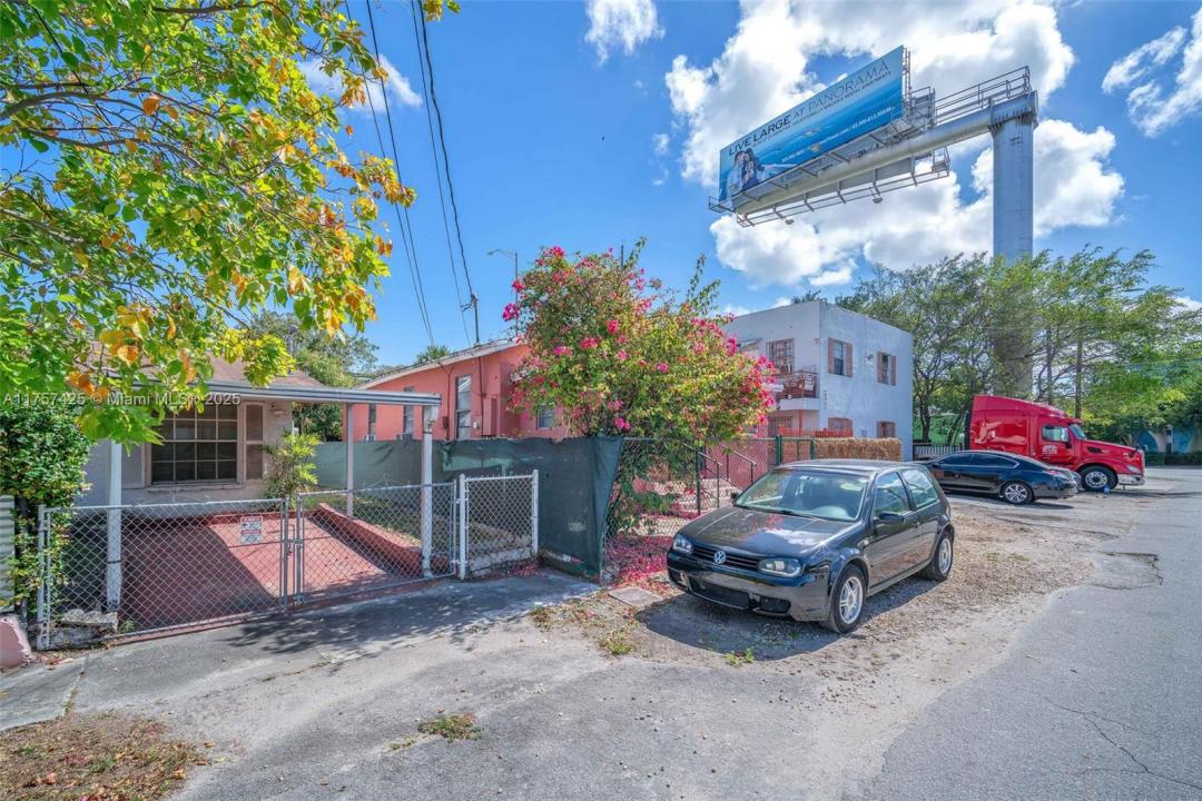 2025 NW 6th Pl, Miami, 佛羅里達州 33127, 美國