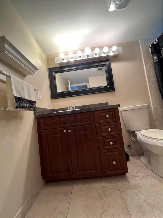 2562 N Garden Dr N 301, Lake Worth, Floride 33461, États-Unis