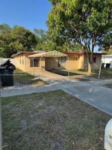 315 NW 127th St, North Miami, Florida 33168, USA