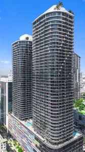 45 SW 9TH ST 3306, Miami, Florida 33130, USA