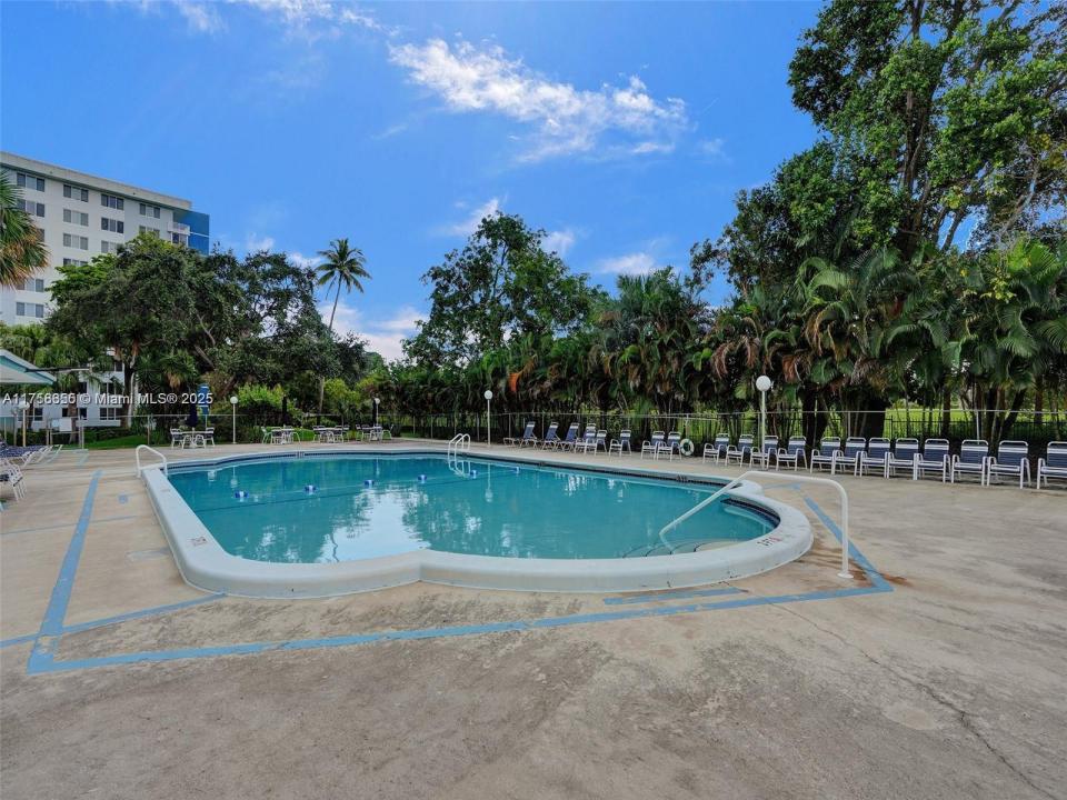 4200 Hillcrest Dr 800, Hollywood, Flórida 33021, Estados Unidos