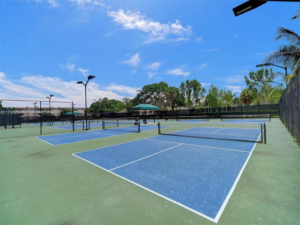 4200 Hillcrest Dr 800, Hollywood, Flórida 33021, Estados Unidos