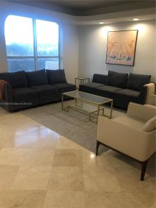 10185 Collins Ave 320, Bal Harbour, Florida 33154, USA