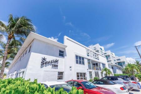 Miami Beach, Florida 33140, USA