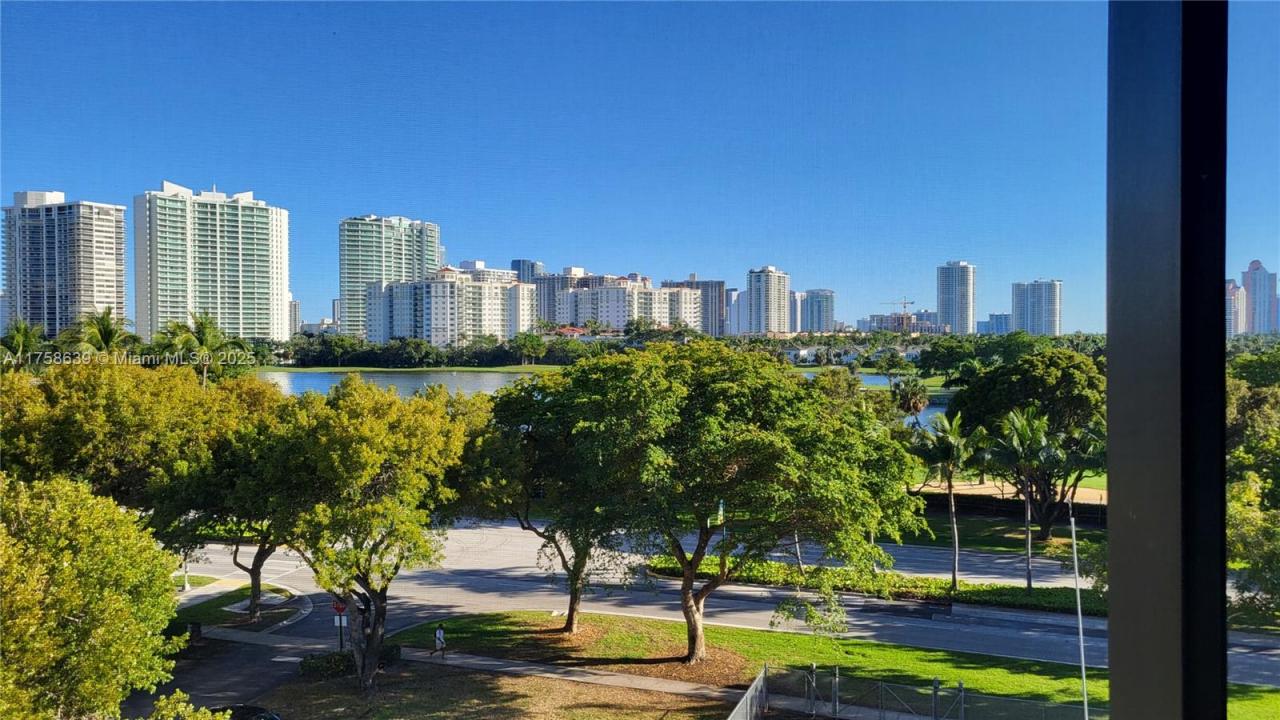 3475 N Country Club Dr 610, Aventura, Floride 33180, États-Unis
