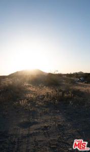 Yucca Road, Adelanto, Kalifornien 92301, USA