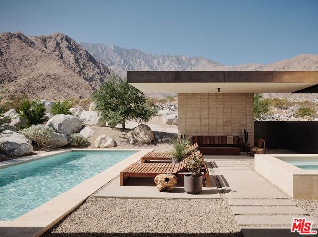 WINTER SUN Drive, Palm Springs, California 92262