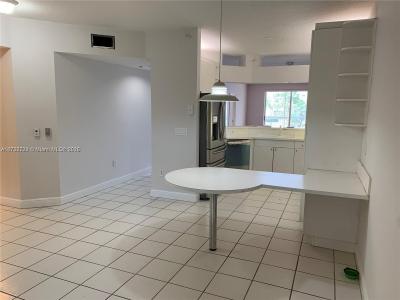 10730 NW 66th St 203, Doral, Florida 33178, USA