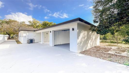 760 NW 125th St, North Miami, Florida 33168, USA