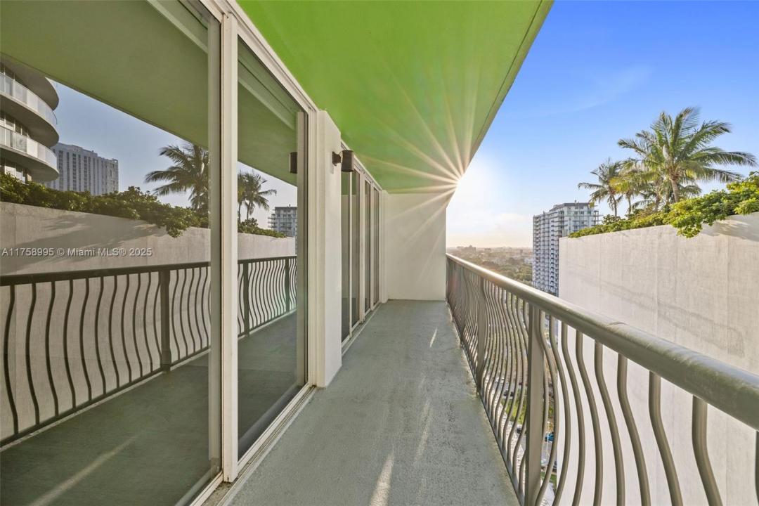 1756 N Bayshore Dr 17J, Miami, Florida 33132, Estados Unidos