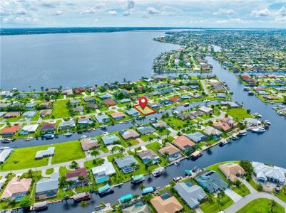 2227 SE 27th Ter, Cape Coral, Florida 33904, USA