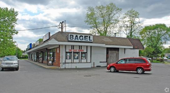 908 Straight Path, Babylon, ニューヨーク 11704, アメリカ合衆国