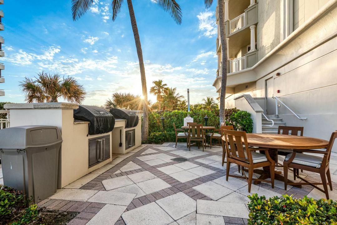 5310 N Ocean Drive 301, One Singer, Riviera Beach, Flórida 33404, Estados Unidos