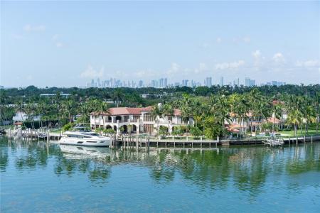 6770 Indian Creek Dr 8G, Miami Beach, Florida 33141, USA