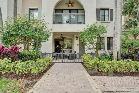 2955 NW 126th Ave 5-102, Sunrise, Florida 33323, USA