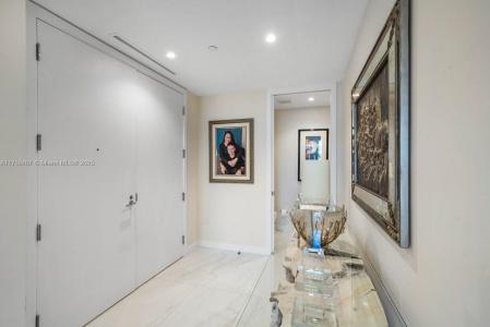 210 SE Mizner Blvd 403, Boca Raton, Florida 33432, USA