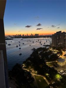 1330 West Ave 1503, Miami Beach, Florida 33139, USA