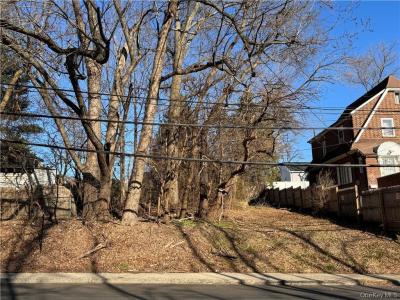 824 Saw Mill River Road, Yonkers, Nova Iorque 10710, Estados Unidos