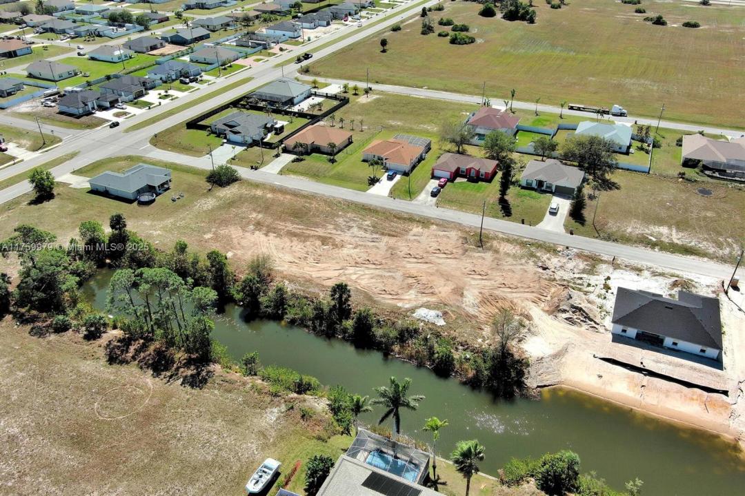 1611 NW 2nd St, Cape Coral, Florida 33993, USA
