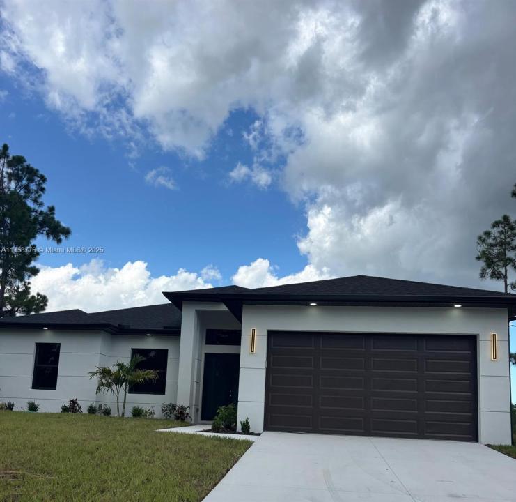 409 Western Ave S, Lehigh Acres, フロリダ 33974, アメリカ合衆国