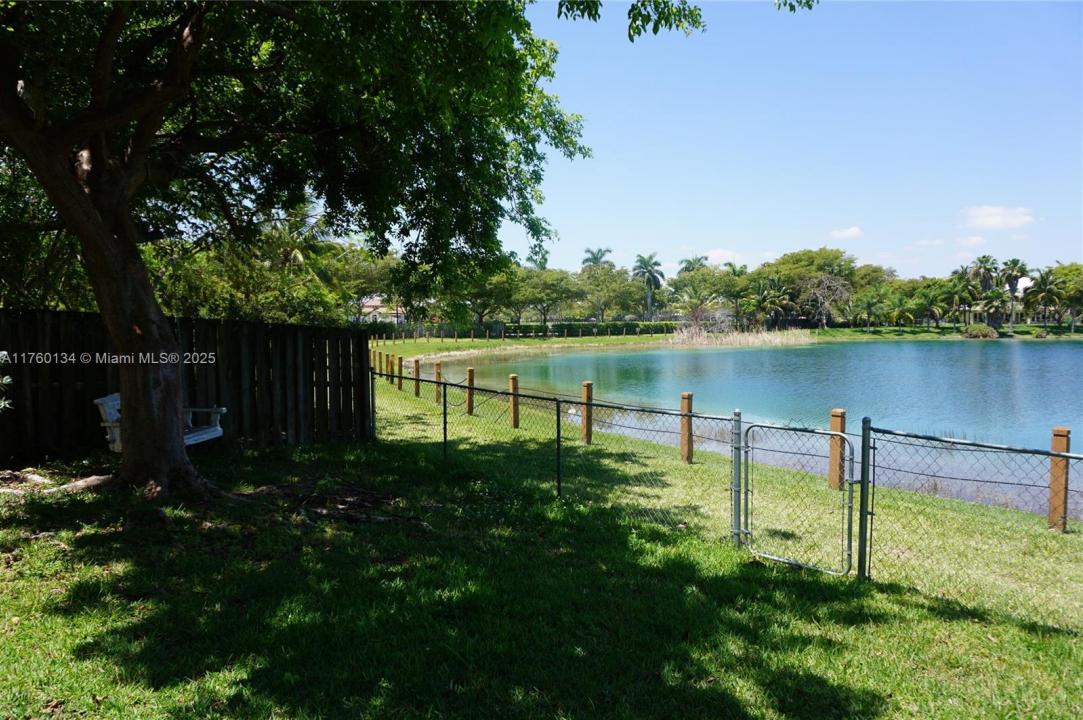 9236 SW 215th Ter, Cutler Bay, Floride 33189, États-Unis