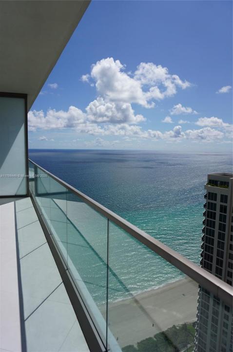 18975 SE Collins Ave 3405, Sunny Isles Beach, Floride 33160, États-Unis