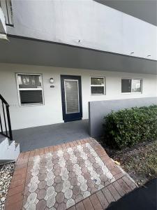 7817 Golf Circle Dr 111, Margate, Florida 33063, USA