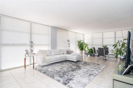 200 Leslie Dr 430, Hallandale Beach, Florida 33009, USA