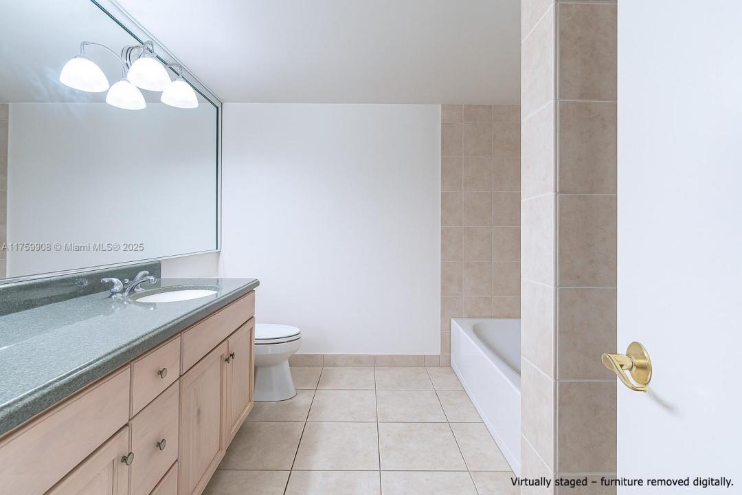 200 Leslie Dr 430, Hallandale Beach, Florida 33009