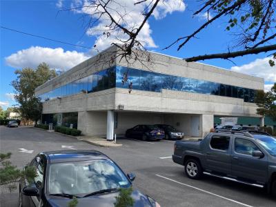 4400 Veterans Memorial Highway Highway, Islip, Nowy Jork 11741, USA