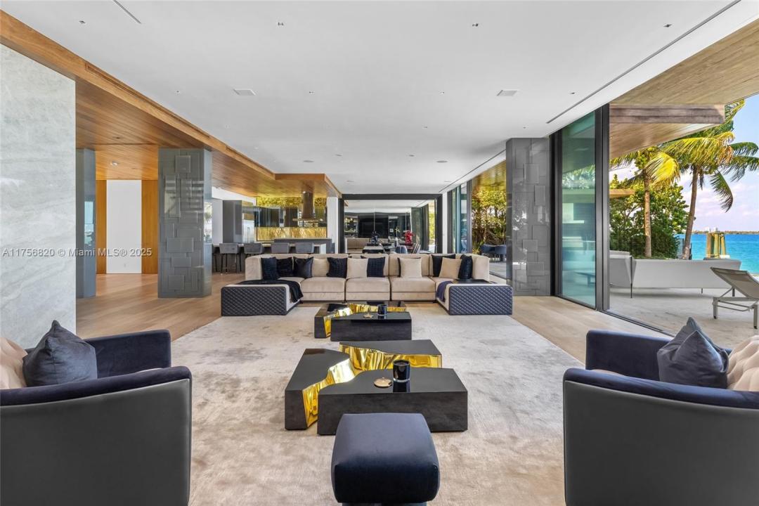 825 E Dilido Dr, Miami Beach, Floryda 33139, USA