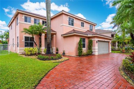 1065 Nandina Dr, Weston, Florida 33327, USA