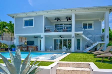 145 Venetian Drive, Islamorada, Florida 33036, USA