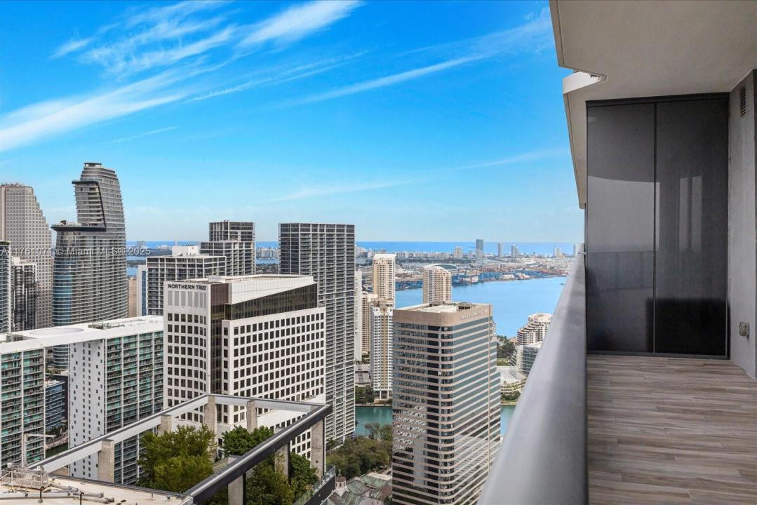 801 S Miami Ave 5509, Miami, Florida 33130, USA
