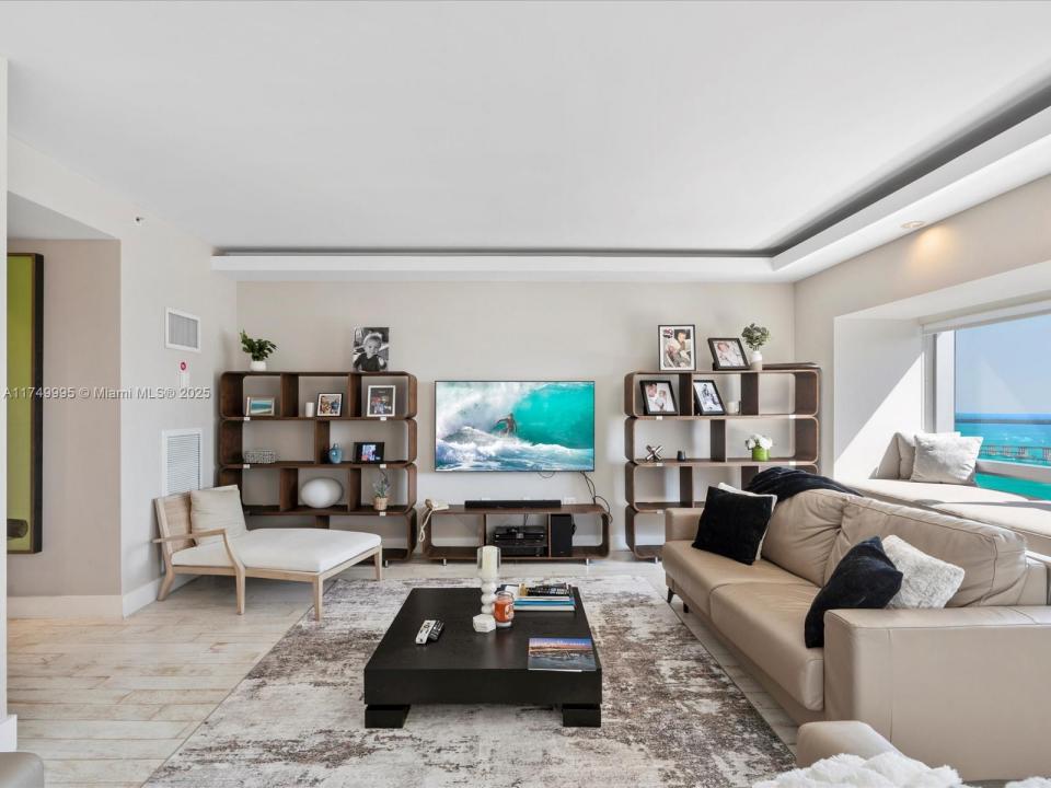 1435 Brickell Ave 3401, Miami, Florida 33131