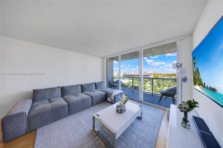 650 West Ave 704, Miami Beach, Florida 33139, USA