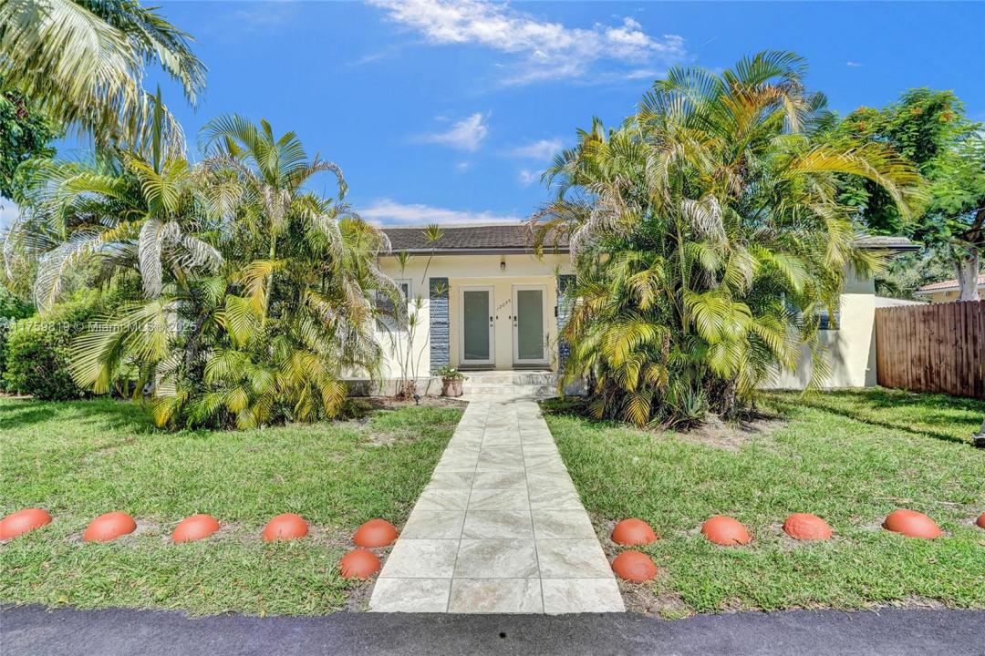 12055 NE 9th Ave, Biscayne Park, فلوريدا 33161, الولايات المتحدة