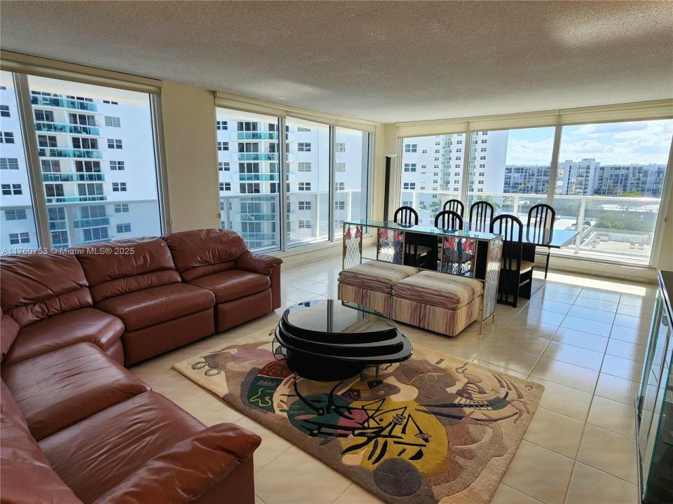 2751 S Ocean Dr 708S, Hollywood, פלורידה 33019, ארצות הברית של אמריקה 