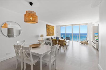 5601 Collins Ave 812, Miami Beach, Florida 33140, USA